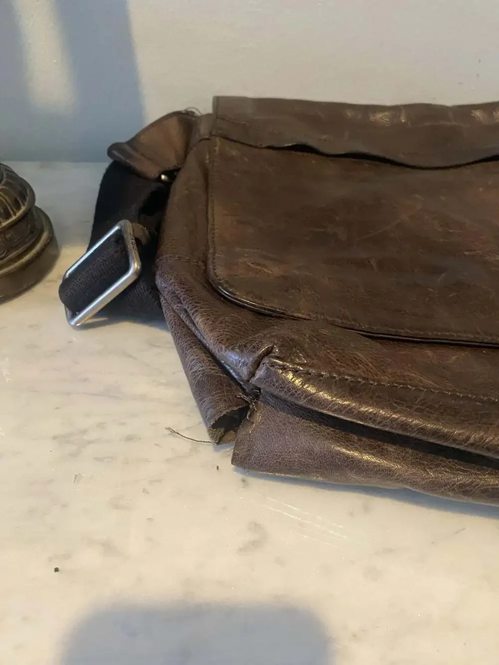 Frye Messenger Bag Mens Large Brown Leather Flap Crossbody Adjustable Strap